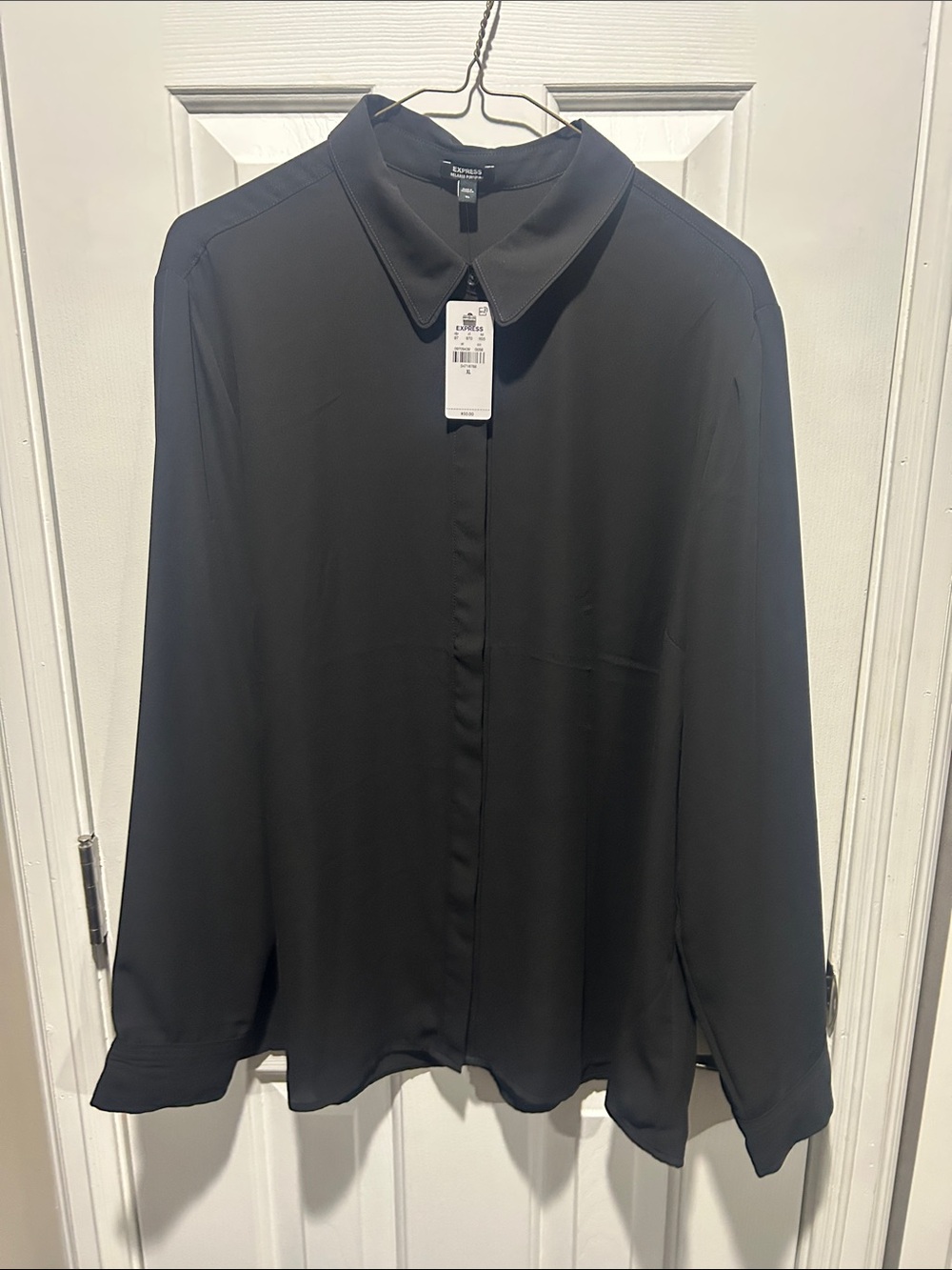 Express Men's Black Button-Up Dress Shirt